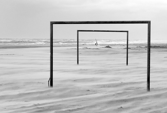 由轉會離開 由轉會離開