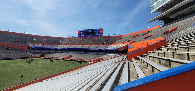 军奖杯迈进 军奖杯迈进